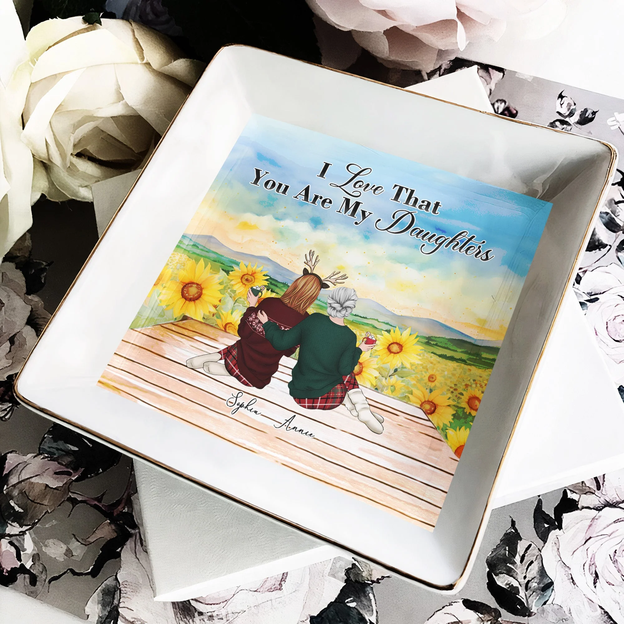 Jewelry Dish with Mother-Daughter Beach Illustration, Heartfelt Keepsake of Love and Affection - Image 2