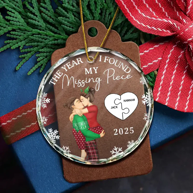 Crystal Ornament with Puzzle Love Design, Romantic Christmas Theme, Perfect Gift for Couples - Image 4