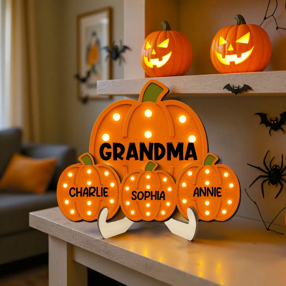 Wooden Plaque with Pumpkin Design, Grandma Theme and Perfect Holiday Gift - Image 4