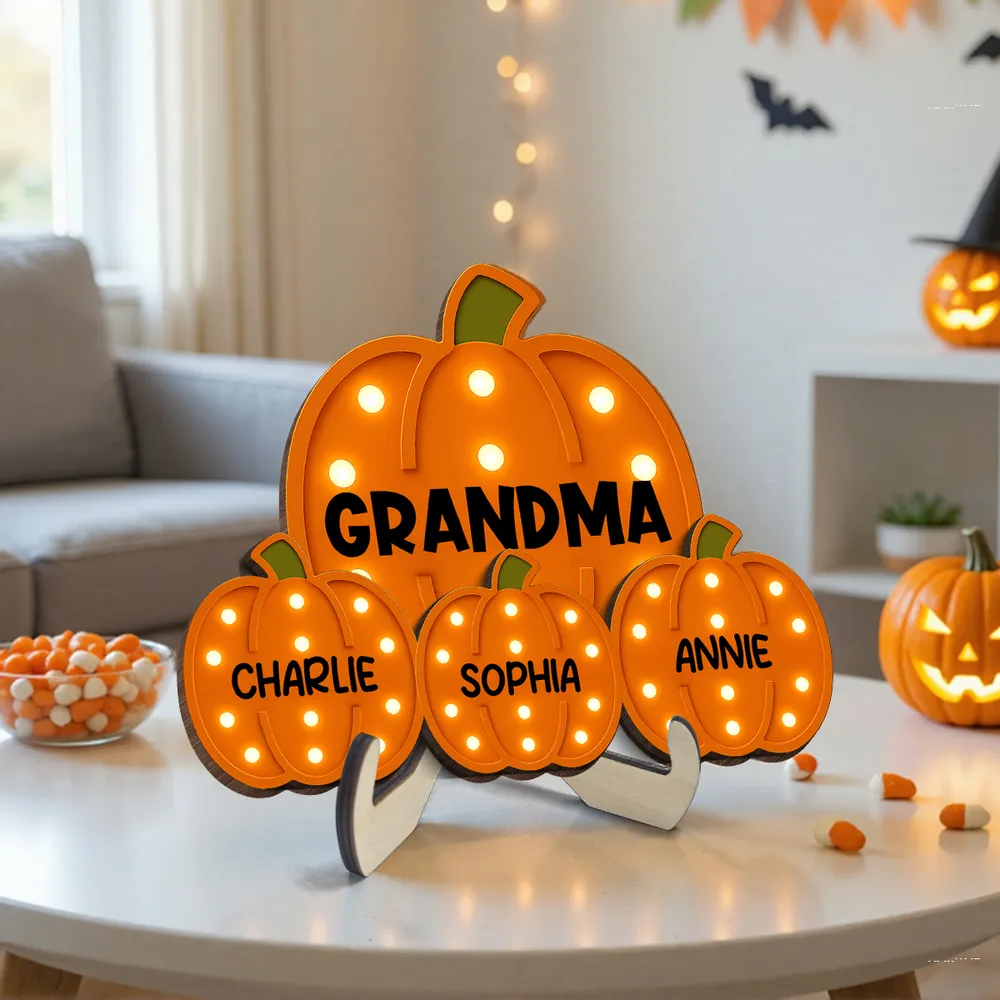Wooden Plaque with Pumpkin Design, Grandma Theme and Perfect Holiday Gift - Image 8