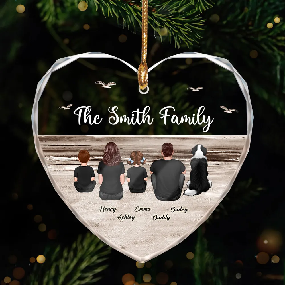 Crystal Heart Ornament with Family Beach Scene, A Heartwarming Gift for Loved Ones