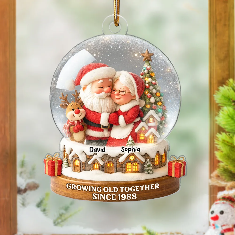 Santa Couple Acrylic Ornament with Cozy Hug Design, Perfect Christmas Gift for Couples - Image 3