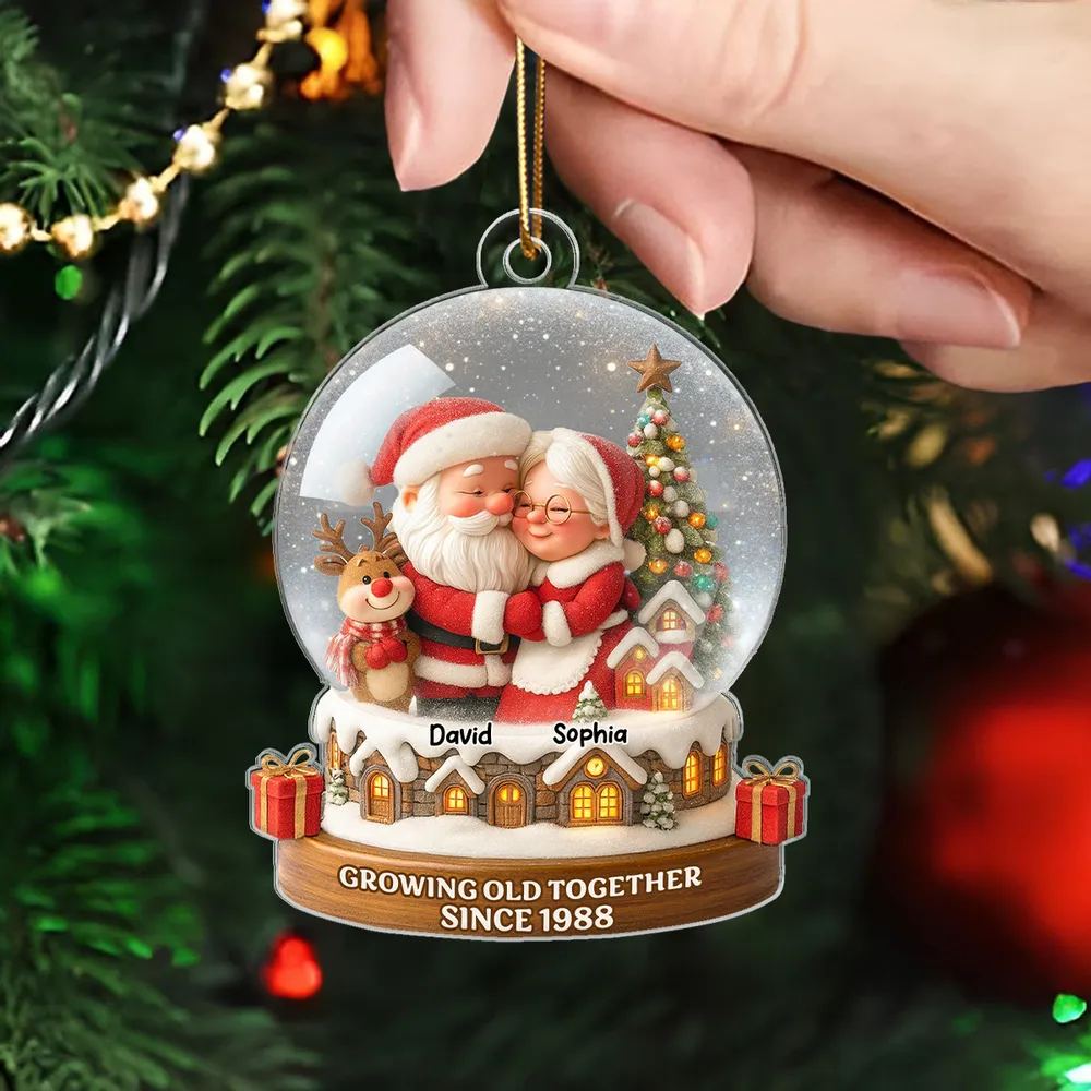 Santa Couple Acrylic Ornament with Cozy Hug Design, Perfect Christmas Gift for Couples - Image 6