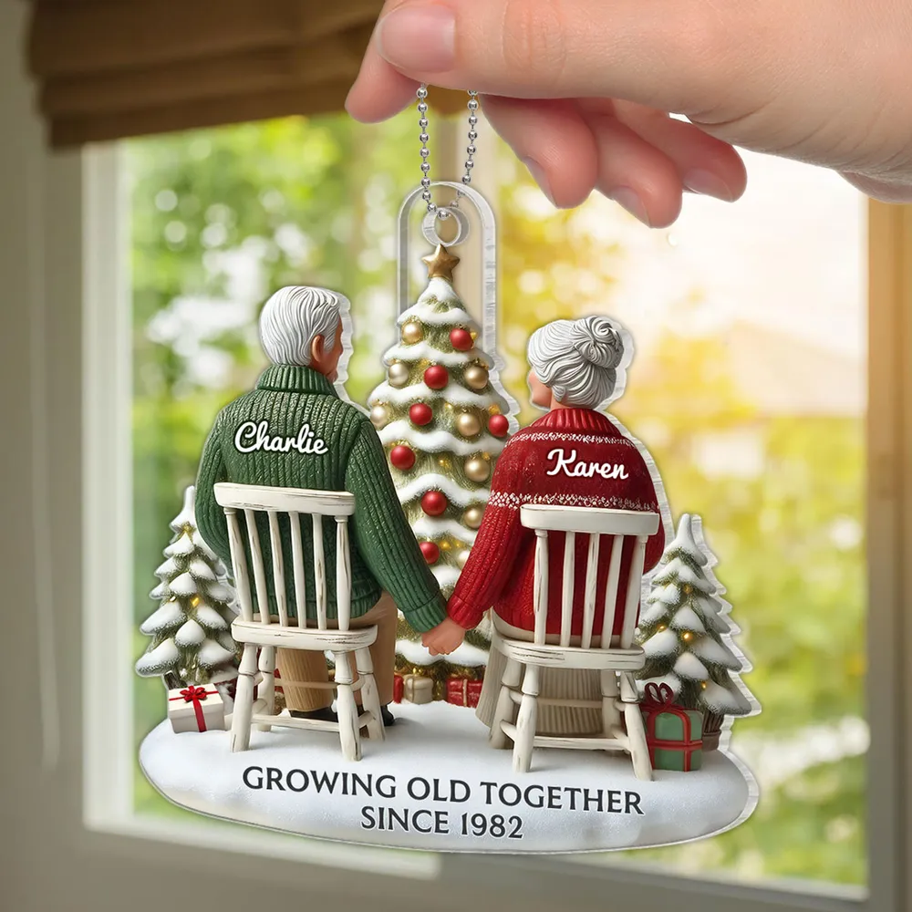 Christmas Acrylic Car Hanger for Couples β Heartwarming Holiday Keepsake, Perfect Gift for Parents or Grandparents - Image 9