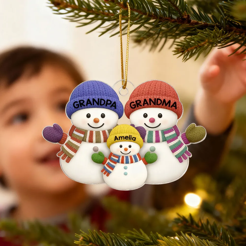 Grandparents & Grandchild Snowman Acrylic Ornament – Heartwarming Family Design, Perfect Holiday Gift - Image 6