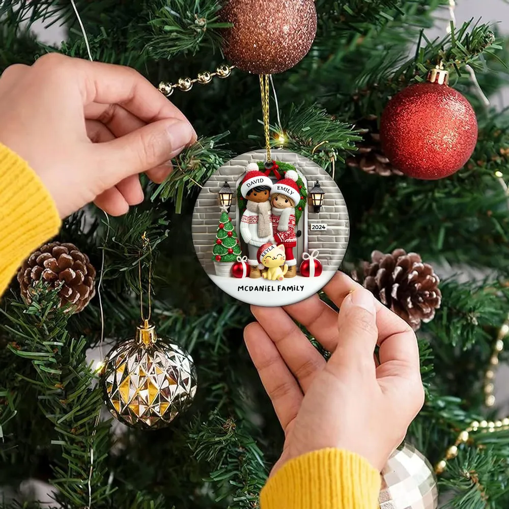 Ceramic Ornament Couple with Dogs at Festive Doorway, cozy tree-ready décor,perfect Christmas gift for pet-loving families - Image 6