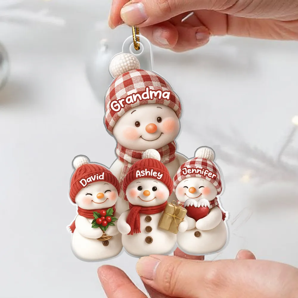Christmas Acrylic Ornament for Grandma – Cozy Snowman Family, gift-ready keepsake for holiday tree décor, customizable and heartwarming - Image 6