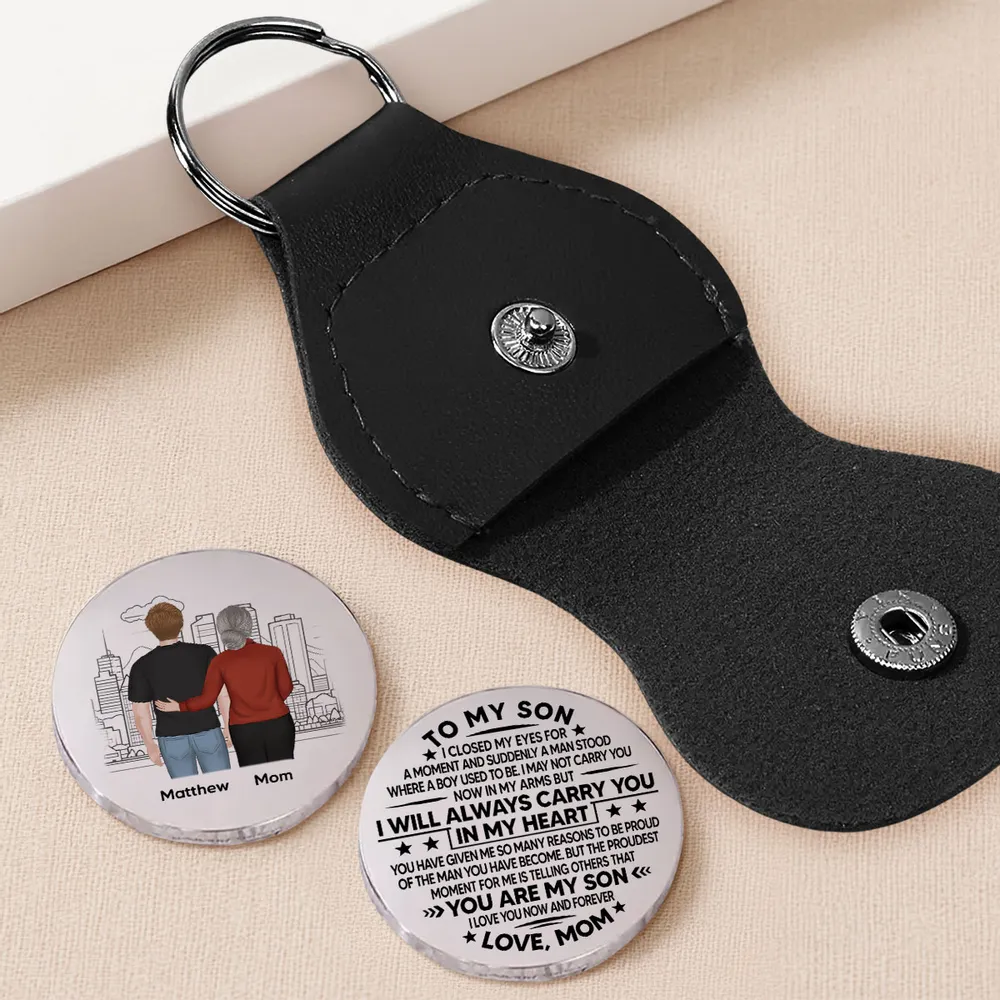 Pocket Hug from Mom to Son – Heartfelt Engraved Message, Perfect Gift of Love and Pride for Son - Image 3