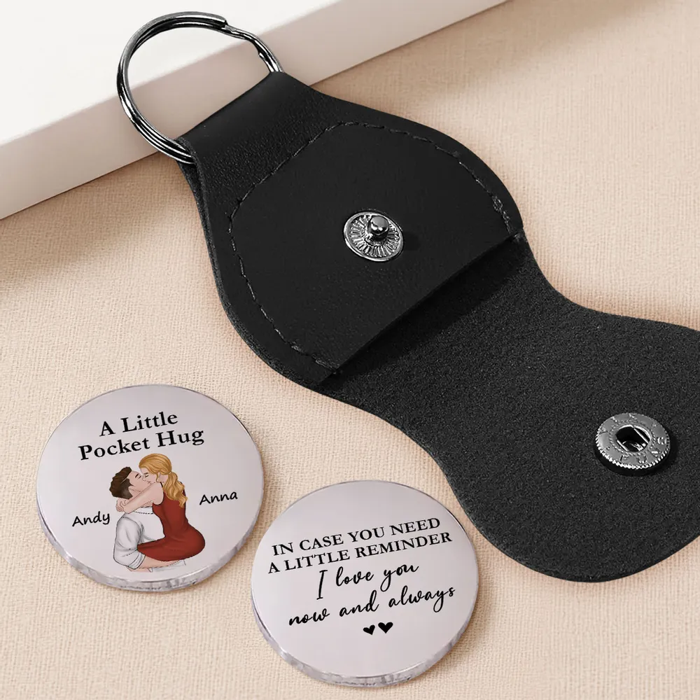 Pocket Hug Token Keychain – Romantic Gift-Ready Keepsake for Couples in Love - Image 2