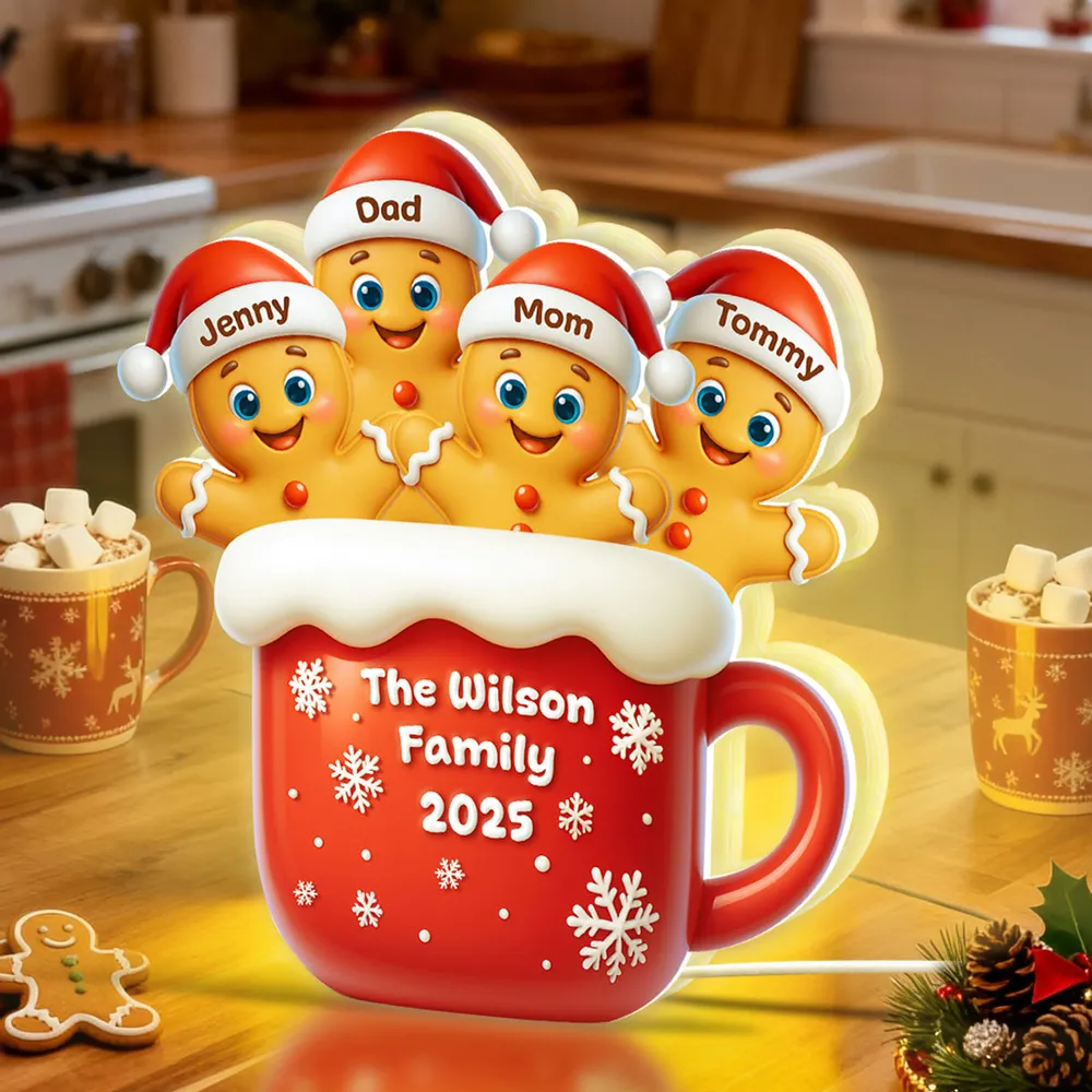 Personalized Family Gingerbread Light-Up Decor β Custom Names, Family Name & Year on Festive Mug β Heartwarming Christmas Gift - Image 6
