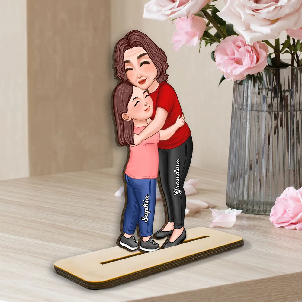Wooden Plaque Personalized Hugging Grandma & Grandkid Freestanding Decor, Warm Cartoon Style, Unique Gift for Grandma - Image 3