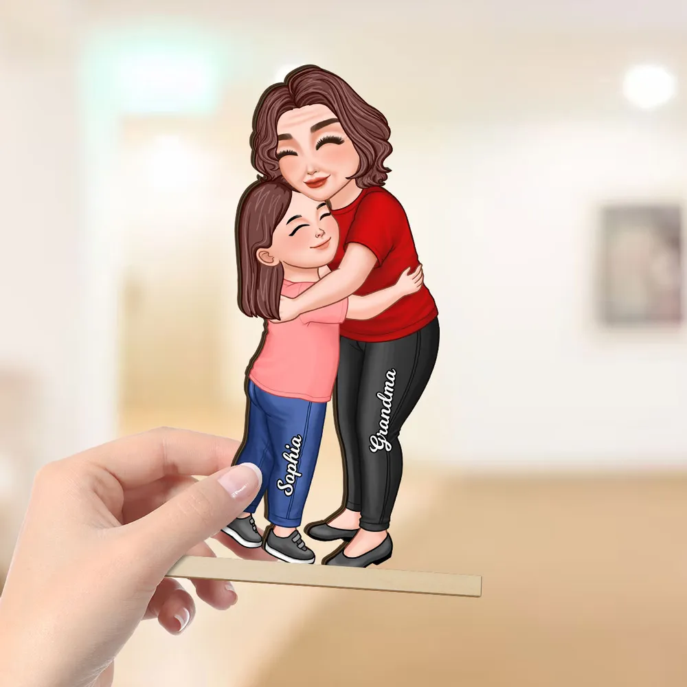 Wooden Plaque Personalized Hugging Grandma & Grandkid Freestanding Decor, Warm Cartoon Style, Unique Gift for Grandma - Image 6