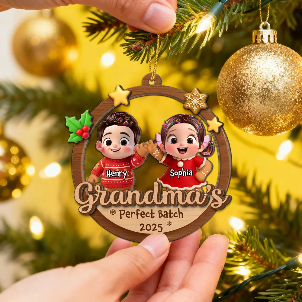Personalized Wooden Ornament for Grandma - 2-Layer Cookie Design, Easy to Hang, Heartwarming Christmas Keepsake Gift - Image 3