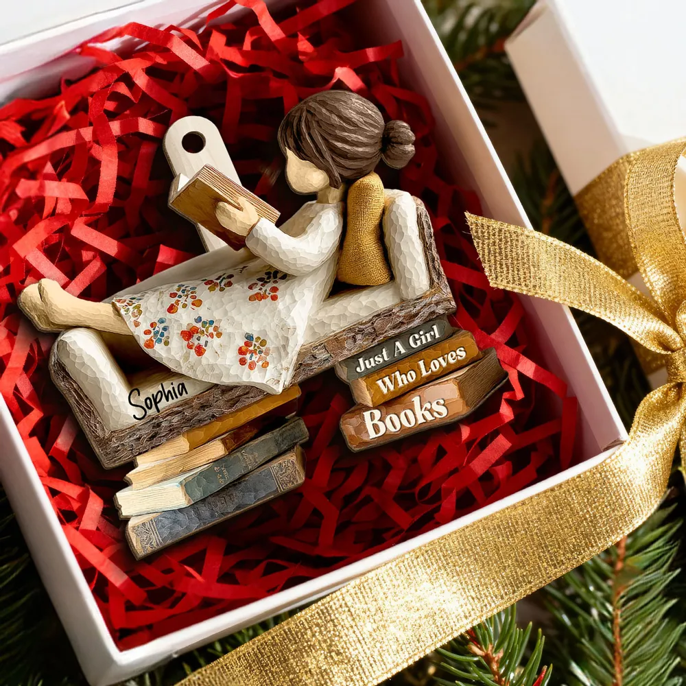 Wooden Ornament for Book Lovers, Cozy Reader on Sofa, Rustic Holiday Decor, A Unique Gift for Daughter or Friend - Image 3