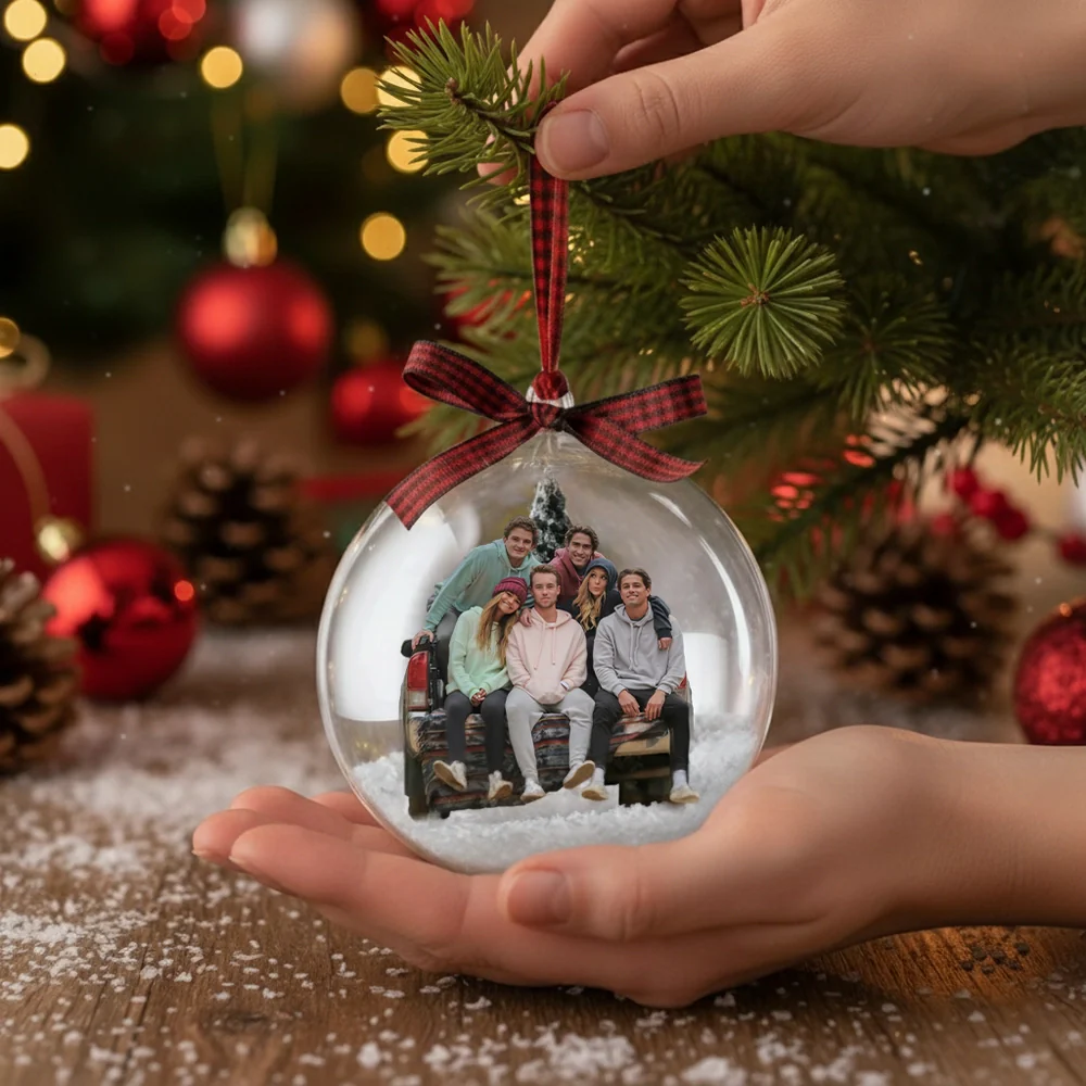 Clear Snow Globe Ornament, Creative Acrylic Keepsake for the Christmas Tree, A Heartwarming Gift for Family or Friends - Image 3