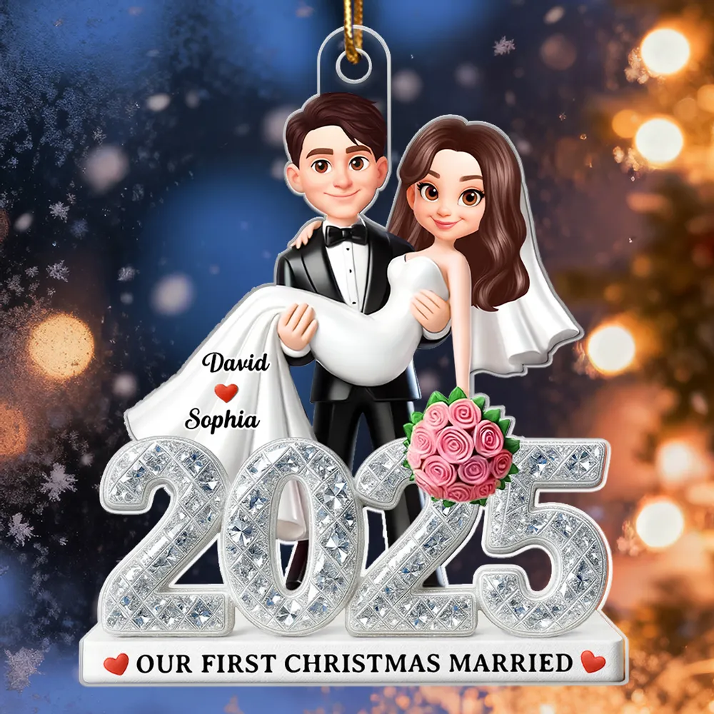 Personalized Acrylic Ornament for Newlyweds – Our First Christmas Married Couple Design, Sparkling Detail, Unique Keepsake Gift - Image 3