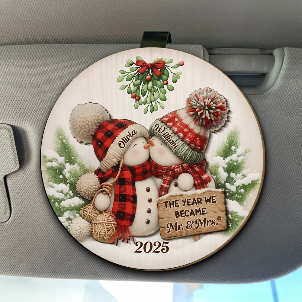 Personalized Wooden Car Visor Clip for Couple – Cute Snowman Design, Romantic Winter Scene, Unique Christmas Gift for Newlyweds - Image 5