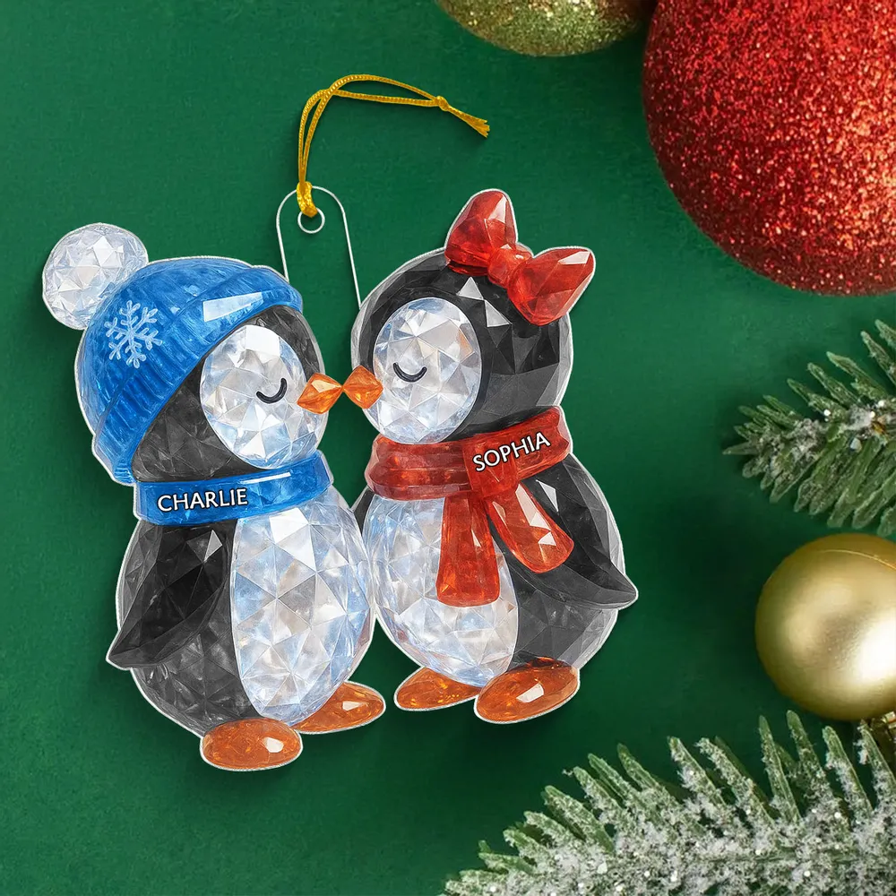Personalized Acrylic Ornament with Kissing Penguin Couple – Cute Winter Scene, Festive Decor & Unique Christmas Gift - Image 8