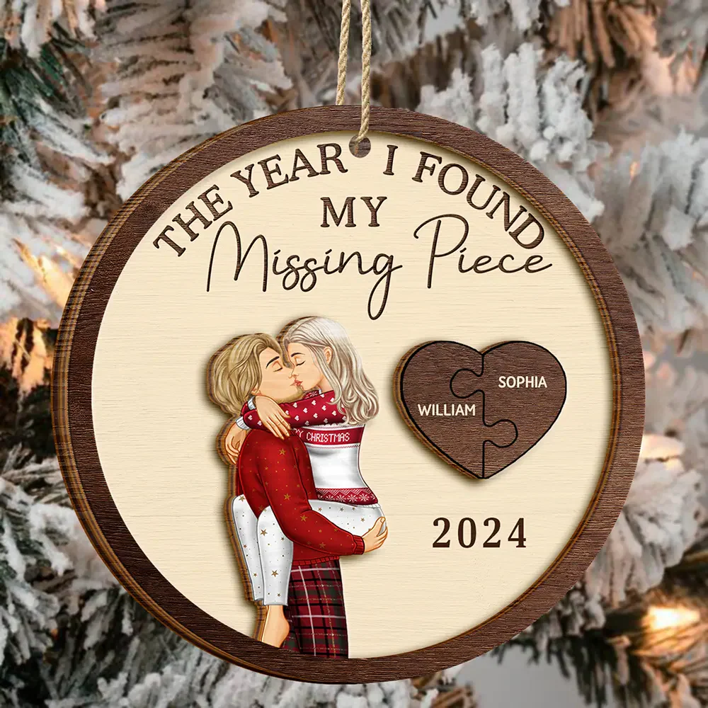 Personalized 2-Layer Wooden Ornament for Couples, Kissing Hug Design, Romantic Christmas Tree Keepsake, Unique Custom Gift - Image 2
