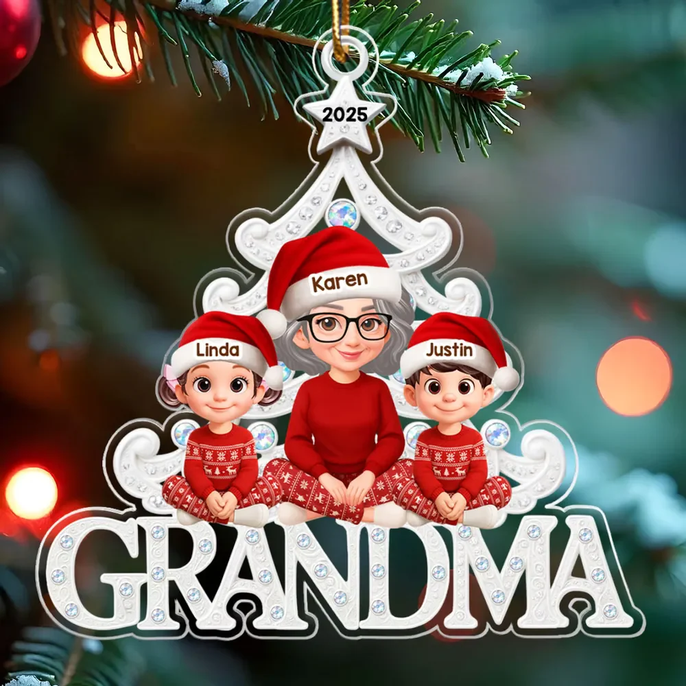 Custom Grandma Acrylic Ornament with Grandchildren in Santa Hats, Adorable Christmas Keepsake and Unique Family Gift - Image 6