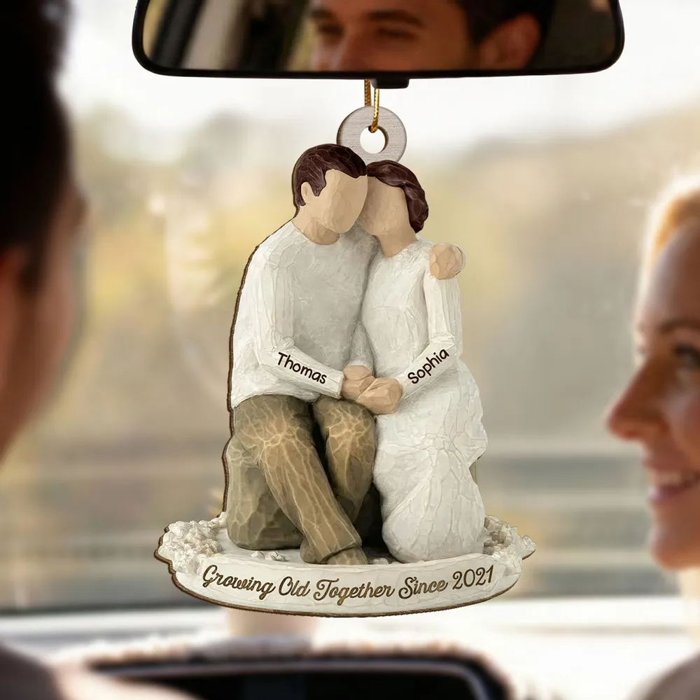 Custom Romantic Wooden Ornament with Cuddling Couple, Cozy Holiday Tree Decoration, Meaningful Unique Gift for Him & Her - Image 5
