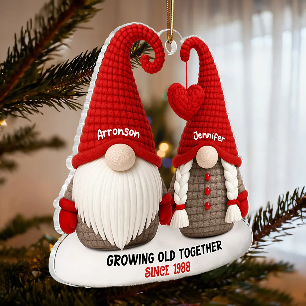 Personalized Acrylic Ornament with Cute Gnome Couple and Heart - Christmas Tree Decor, Unique Gift for Couples - Image 6