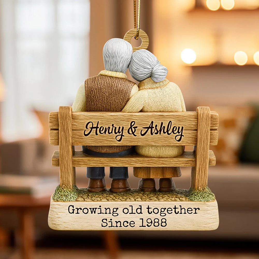 Wooden Ornament for Couples, Cozy Back-View Bench Scene, A Heartwarming Personalized Christmas Gift
