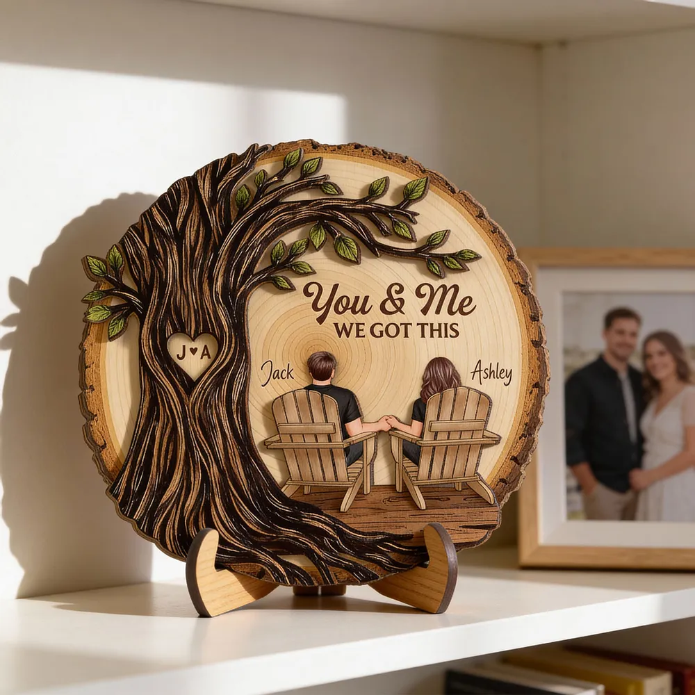 Personalized 2-Layer Wooden Plaque Couple Holding Hands Under Tree, You & Me We Got This, Unique Romantic Gift - Image 3