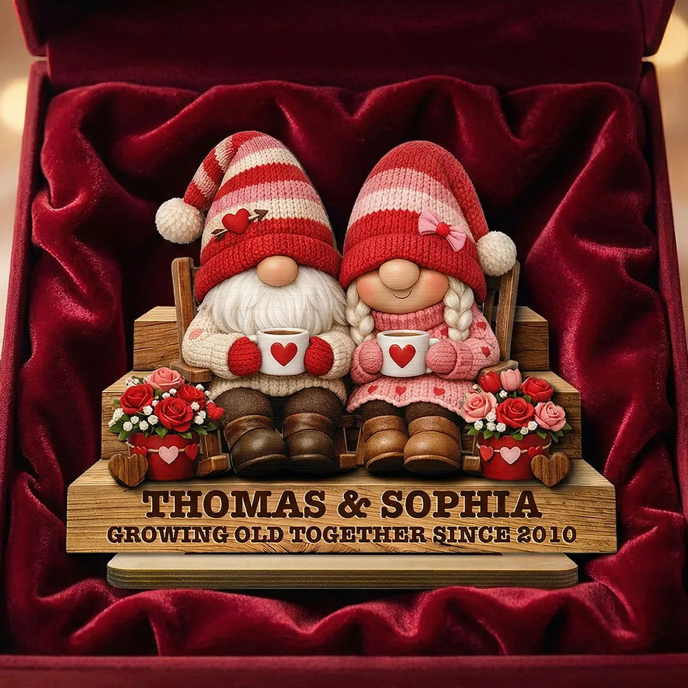 Personalized 2-Layer Wooden Plaque Gnome Couple on Bench with Heart Mugs, Cozy Home Decor, Unique Gift for Couple - Image 3