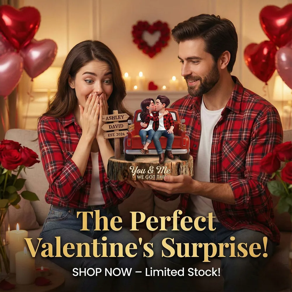 2-Layer Wooden Plaque Personalized Couple Keepsake, Cozy Red Truck Kissing Scene for Living Room Display, Heartfelt Gift - Image 6
