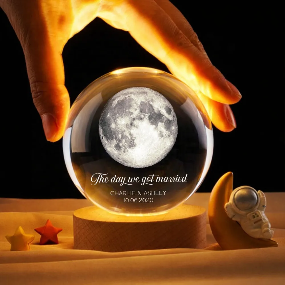 Globe Lamp Personalized The Day We Met Moon Light, Cozy Anniversary Keepsake, Unique Gift for Him or Her - Image 8