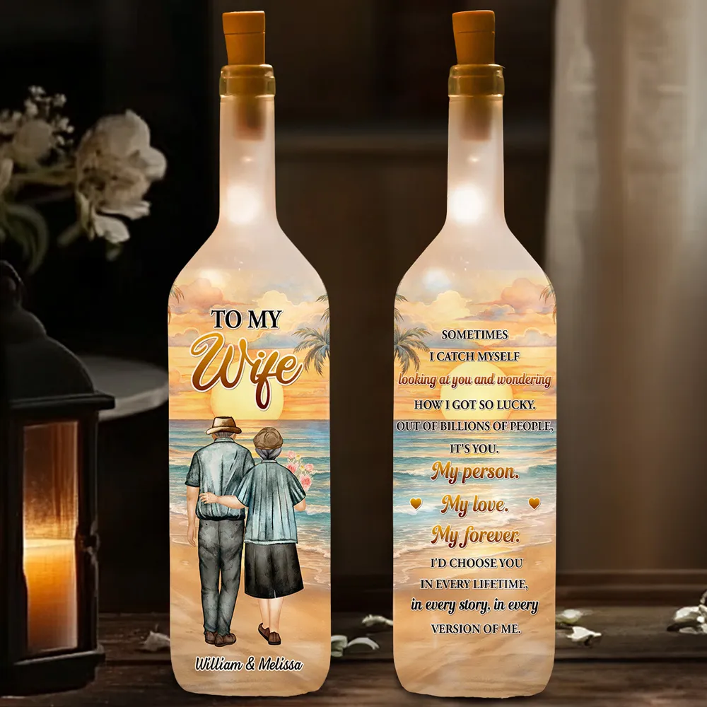 How Lucky I Am Personalized Bottle Lamp, Cozy Warm Glow Night Light with Sunset Couple Art, Thoughtful Gift for Wife - Image 3
