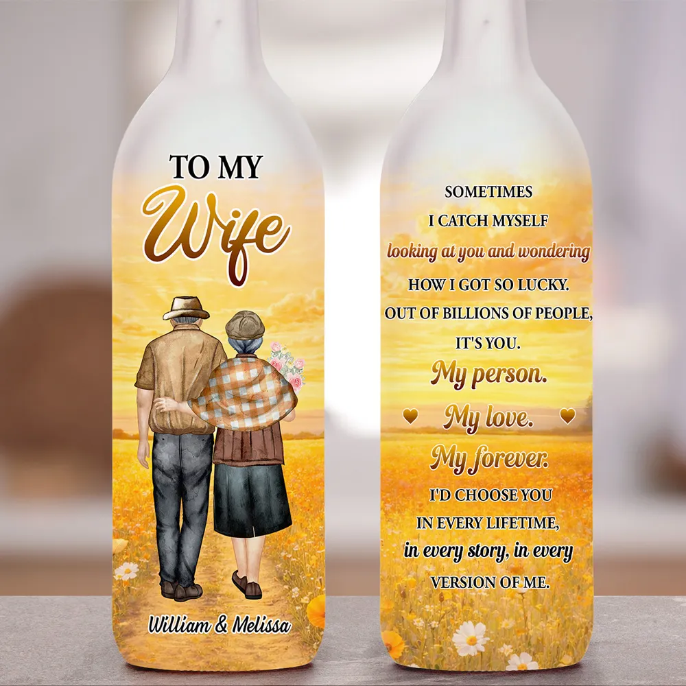 How Lucky I Am Personalized Bottle Lamp, Cozy Warm Glow Night Light with Sunset Couple Art, Thoughtful Gift for Wife - Image 5