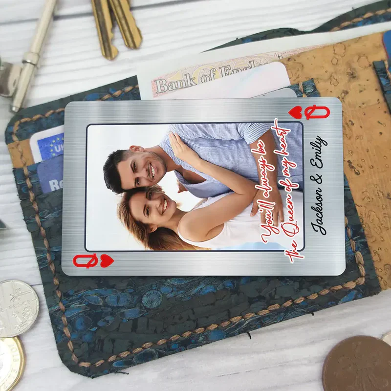 Personalized Metal Wallet Card With Your Photo Romantic Couple Hug at the Beach Unique Gift for Wife or Girlfriend - Image 5