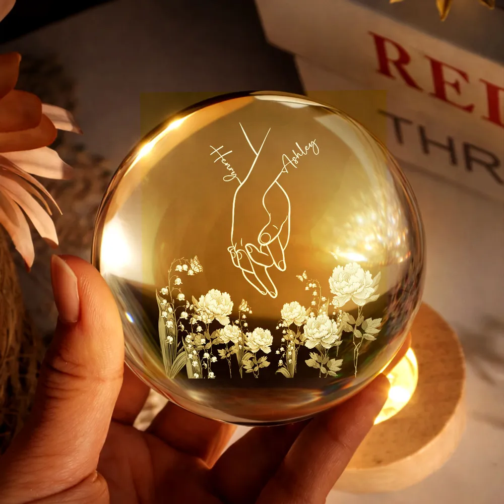 Personalized Globe Lamp with Couple Holding Hands Line Art, Cozy Nightstand Decor, Unique Gift for Him or Her - Image 9