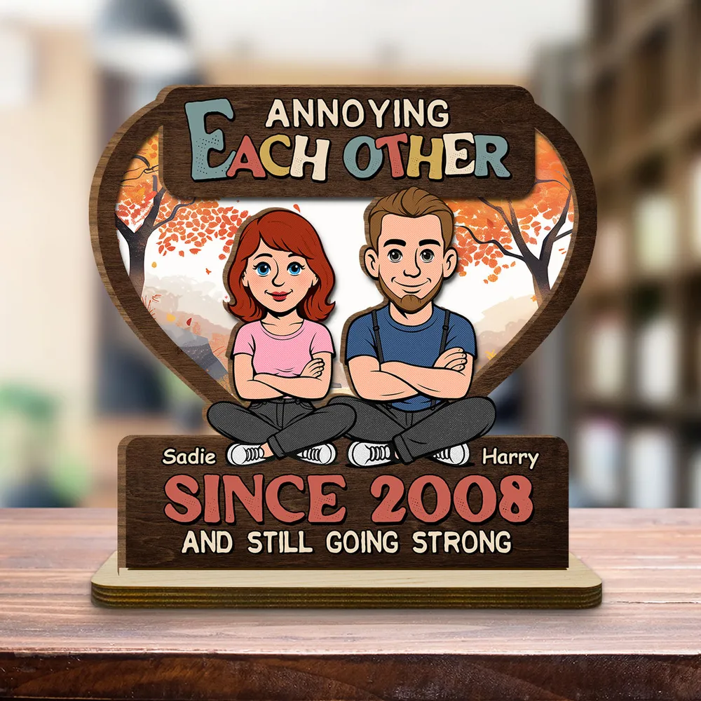 Personalized 2-Layer Wooden Plaque With Cartoon Couple Sitting Back to Back - Unique Funny Gift With Heartwarming Message - Image 2
