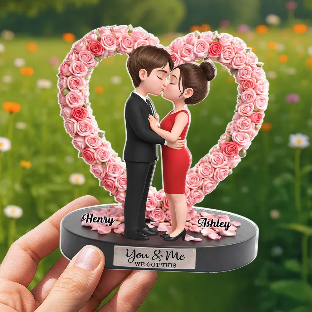 Personalized Shaped Acrylic Block Plaque, Kissing Couple in Rose Heart, Romantic Keepsake Decor, Unique Gift for Wife or Girlfriend - Image 3