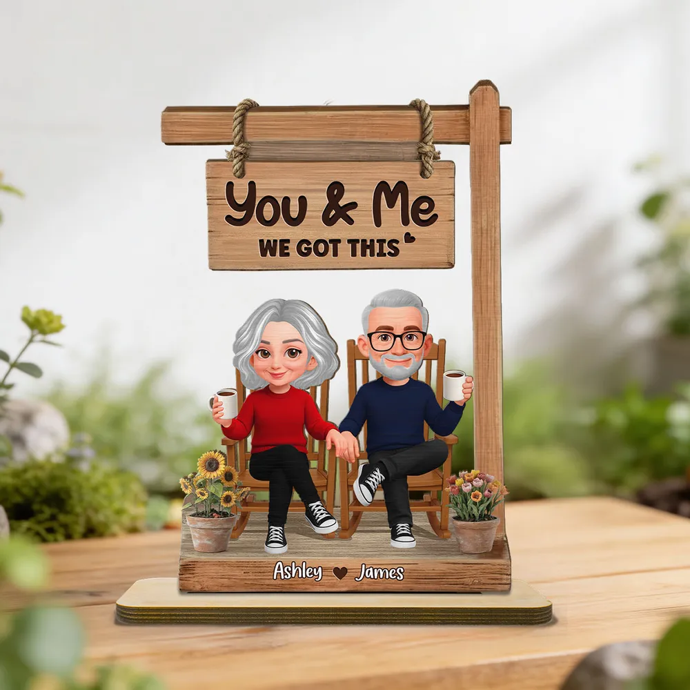 Personalized 2-Layer Wooden Plaque with Sitting Couple Holding Hands You & Me We Got This, Unique Romantic Gift - Image 2