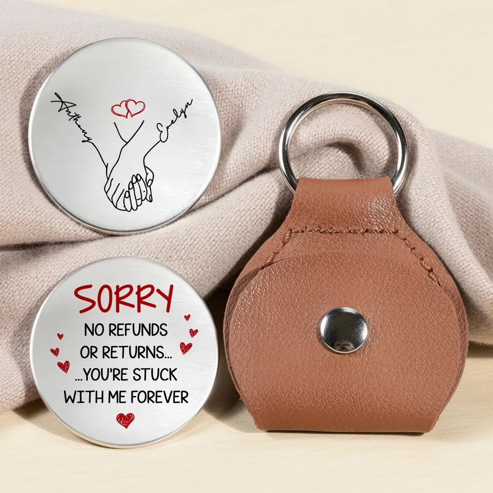 Personalized Pocket Hug Coin with Holding Hands & Heart - Unique Romantic Gift for Couple, Easy Everyday Carry