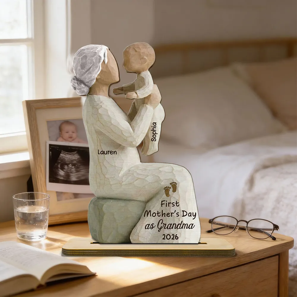 2-Layer Wooden Plaque Custom Grandma and Baby Figurine, Sweet Family Keepsake Decor, Heartfelt Gift for Grandma - Image 4