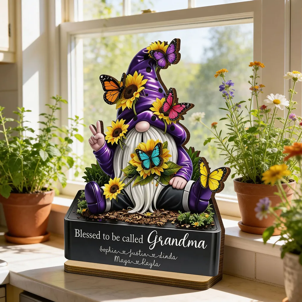 Personalized 2-Layer Wooden Plaque Gnome With Sunflowers & Butterflies for Grandma, Unique Gift With Heartfelt Message - Image 3