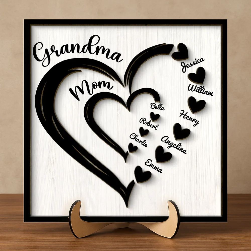 Personalized 2-Layer Wooden Plaque Heart-in-Heart Family Display, A Unique Gift For Grandma Or Mom