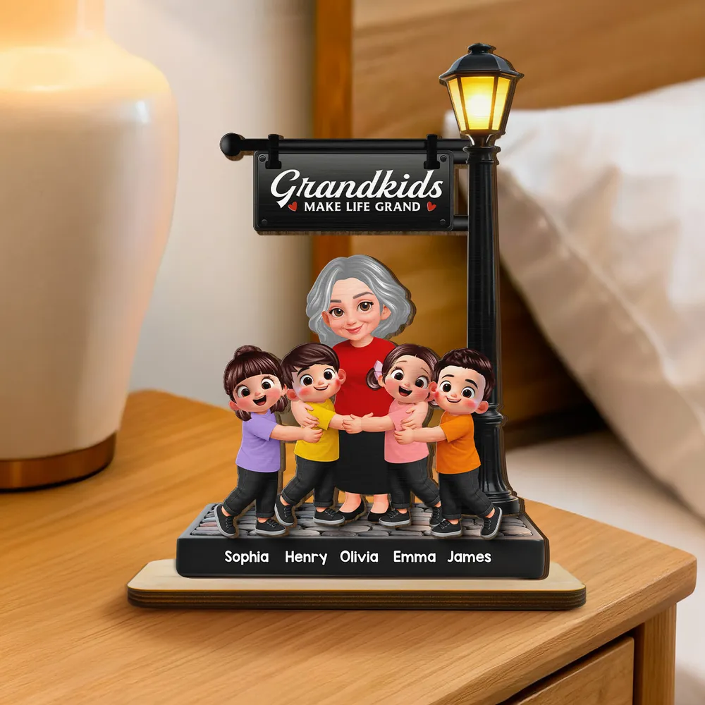 Personalized 2-Layer Wooden Plaque with Grandma and Grandkids Under Lamp Post, Sweet Family Keepsake, Unique Gift for Grandma - Image 2