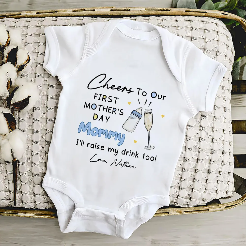 Short Sleeve Baby Onesie for First Mother's Day, Personalized Cheers Design with Baby Bottle and Toast, Sweet Gift Idea for New Mom - Image 3