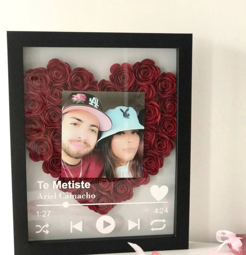 Love in Bloom - Personalized Heart-Shaped Flower Shadow Box with Photo - Ideal for Valentine's Day & Anniversaries - Image 12