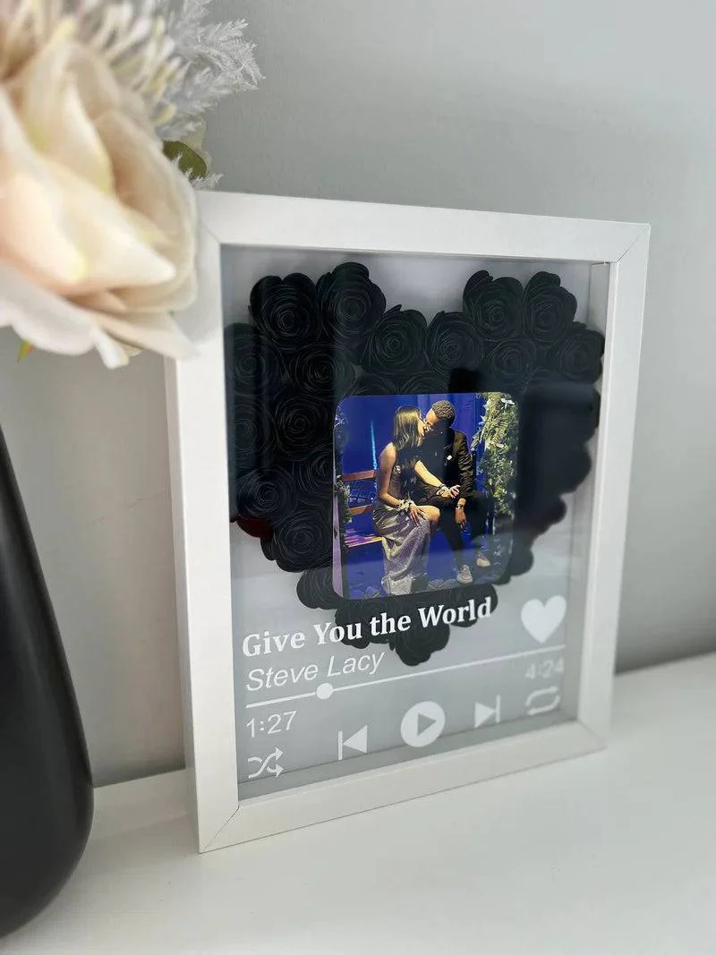 Love in Bloom - Personalized Heart-Shaped Flower Shadow Box with Photo - Ideal for Valentine's Day & Anniversaries - Image 8