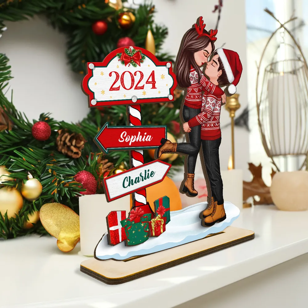 Couple Hugging Kissing North Pole Sign, Custom 2-Layer Wooden Plaque or Ornament or Poster or Keychain, Gift for Christmas Decor - Image 3