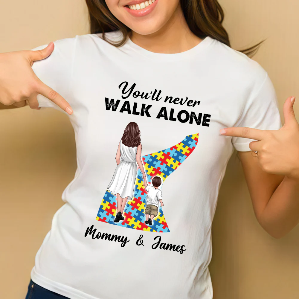 You’ll Never Walk Alone – Customizable Family T-Shirt for Mommy & Child with Puzzle Design, Gift for Mother or Lover