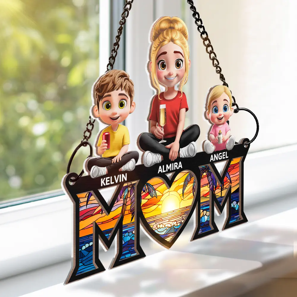 Personalized MOM Ornament with Family Figures – Custom Wood and Acrylic Layered Keepsake Gift - Image 7