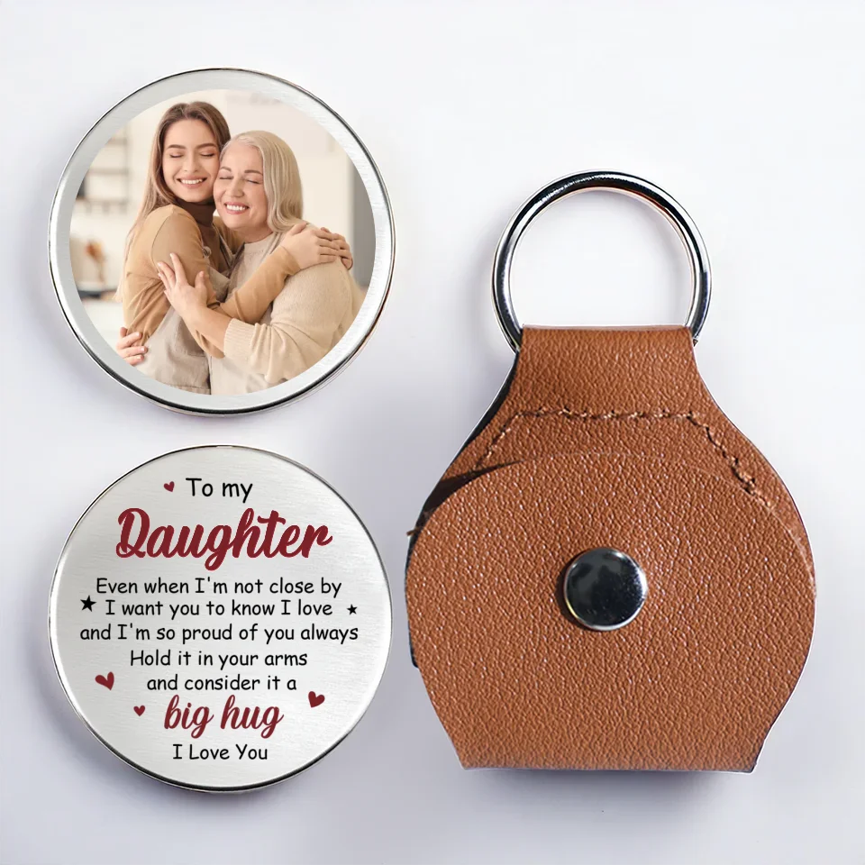 Personalized Mother‑to‑Daughter Pocket Hug, Leather Case & Metal Disc Keepsake, Carry Mom’s Love Anywhere - Image 3